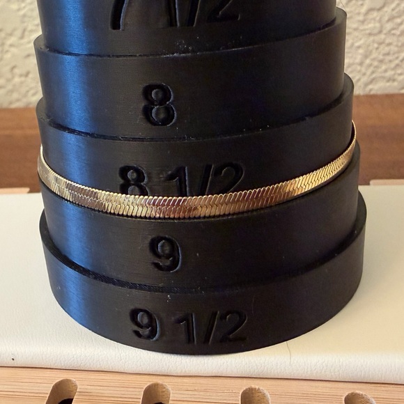 Gold Herringbone Bracelet or Anklet with Adjustable Extender, Like New - Picture 6 of 8